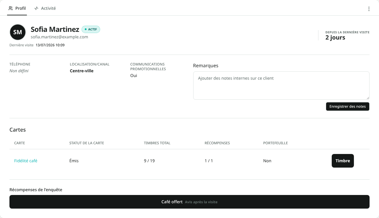Profil client NekoCard avec cartes fidélité, notes et récompenses sondage